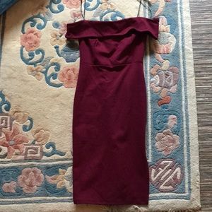 Burgundy bodycon dress